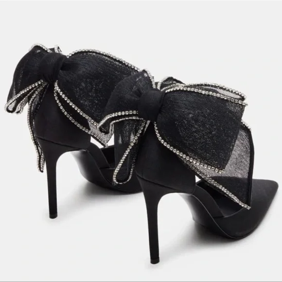Steve Madden Timeless Pointed Elegant Black Women's Heels Rhinestone Bow Detail - Picture 2 of 8